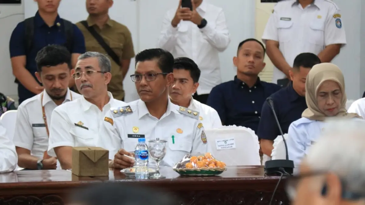 Wakil Bupati Kayong Utara, Amru Chanwari, menyatakan dukungan penuh terhadap penyelenggaraan Turnamen Bola Voli AVC Men