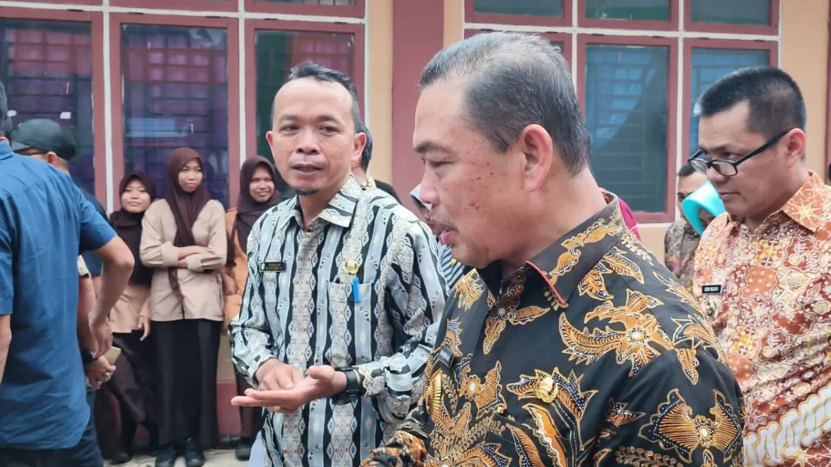  Kunjungan Gubernur Kalimantan Barat, Ria Norsan ke SMKN 1 Sukadana, Kabupaten Kayong Utara. (ISTIMEWA)