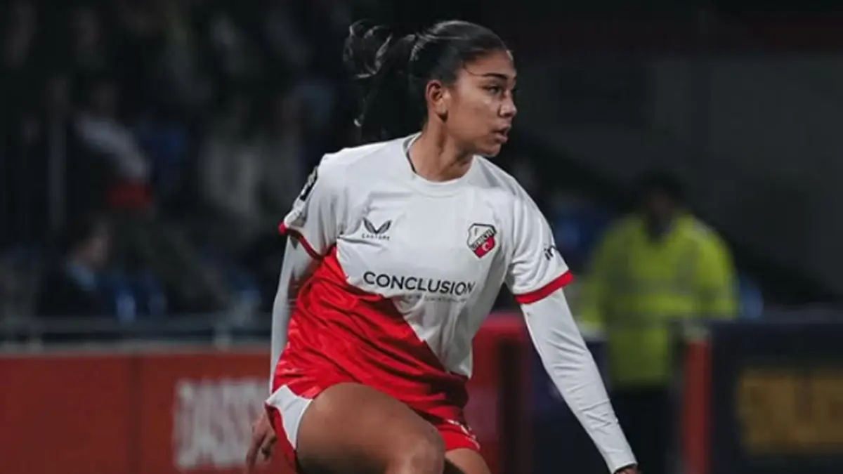 Claudia Scheunemann saat memperkuat FC Utrecht Vrouwen di Belanda (INSTAGRAM/@c.a.scheunemann)