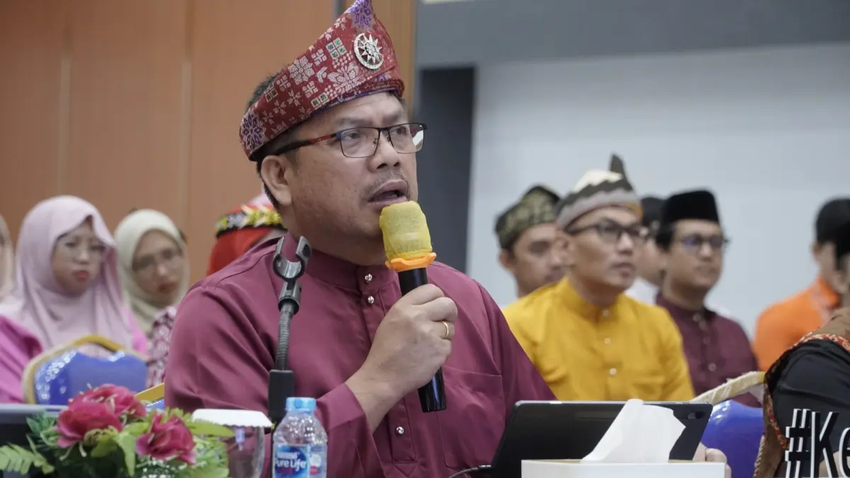 Kantor Wilayah Kementerian Hukum Kalimantan Barat mengikuti Desk Evaluasi Zona Integritas yang digelar secara virtual, Kamis (23/4). (DOK KANWIL KEMENKUM KALBAR)