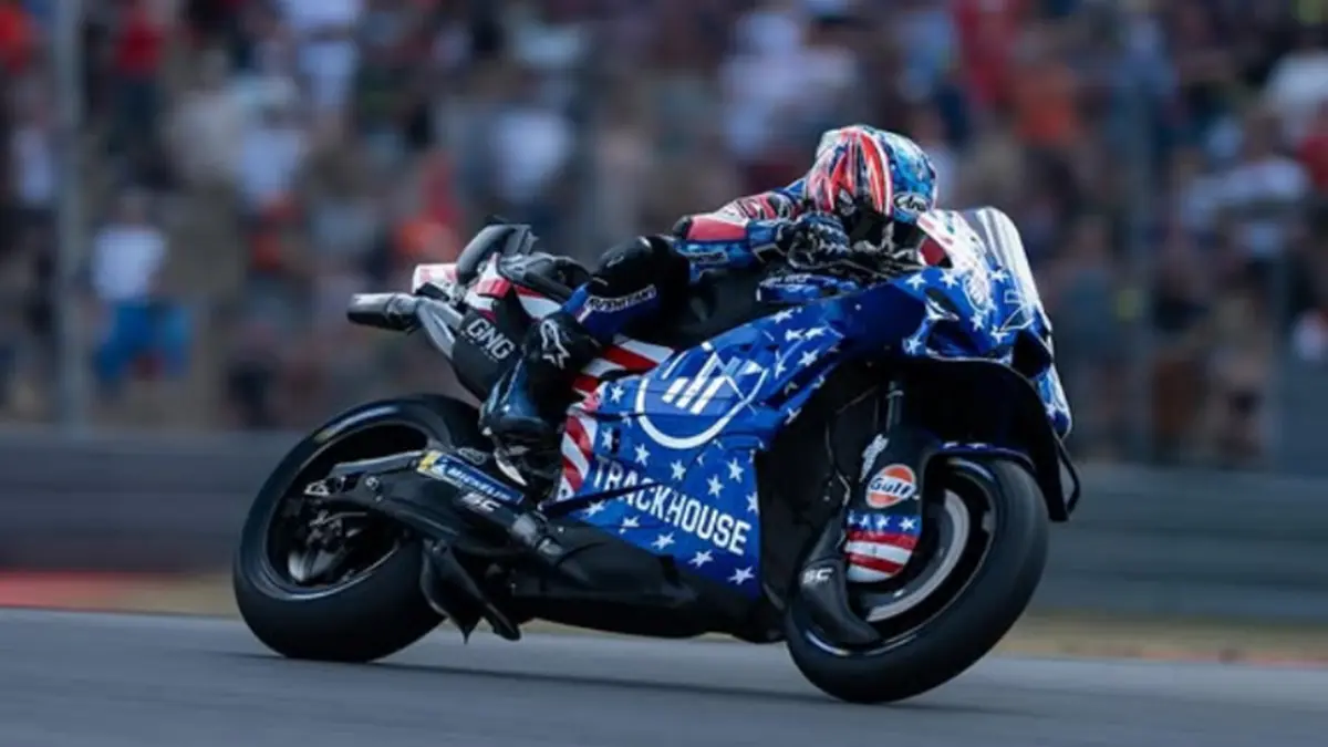 Motor Trackhouse Aprilia dengan livery khusus di MotoGP 2026 (INSTAGRAM/@aiogura79)