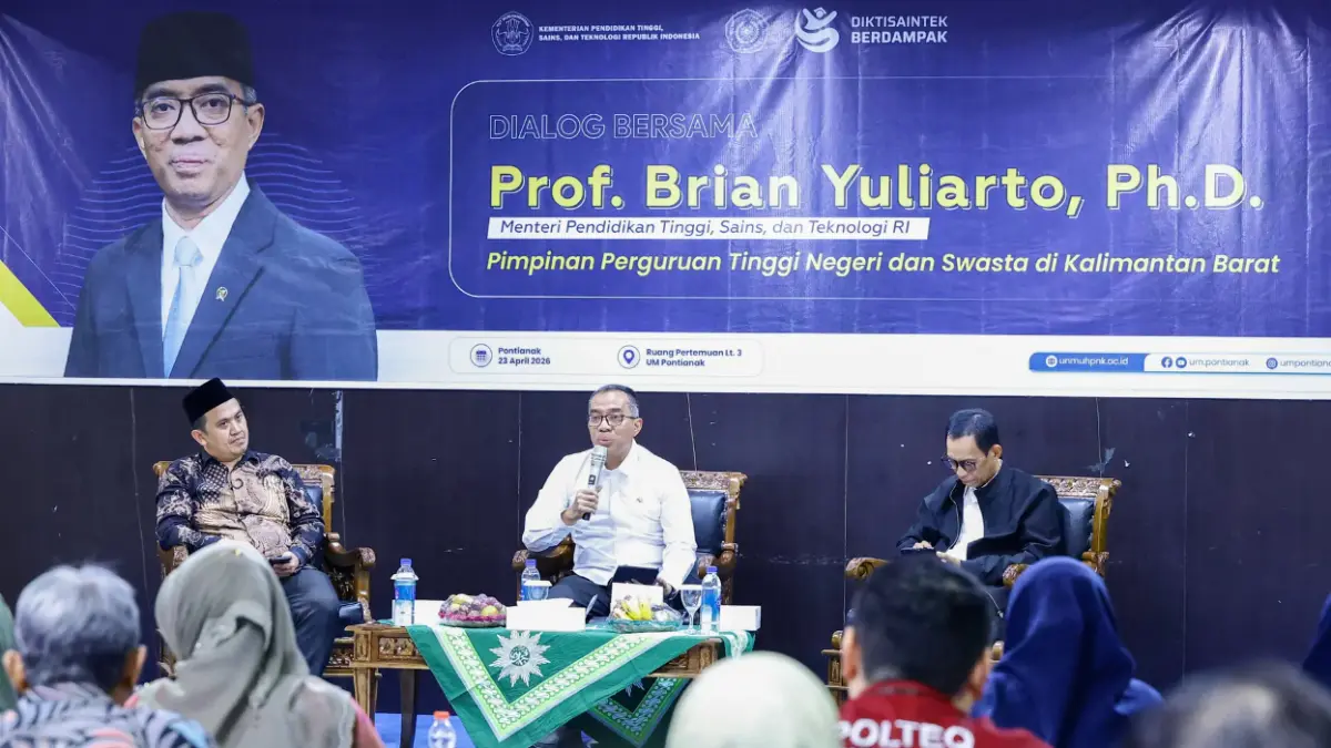 Menteri Pendidikan Tinggi, Sains, dan Teknologi (Mendiktisaintek), Brian Yuliarto menegaskan komitmen kampus sebagai garda terdepan pembangunan bangsa dalam dialog strategis bersama pimpinan Perguruan Tinggi  Negeri (PTN), Perguruan Tinggi Swasta (PTS), Politeknik, serta Lembaga Layanan Pendidikan Tinggi (LLDikti) Wilayah XI Kalimantan di Universitas Muhammadiyah Pontianak, Kamis malam (23/4).