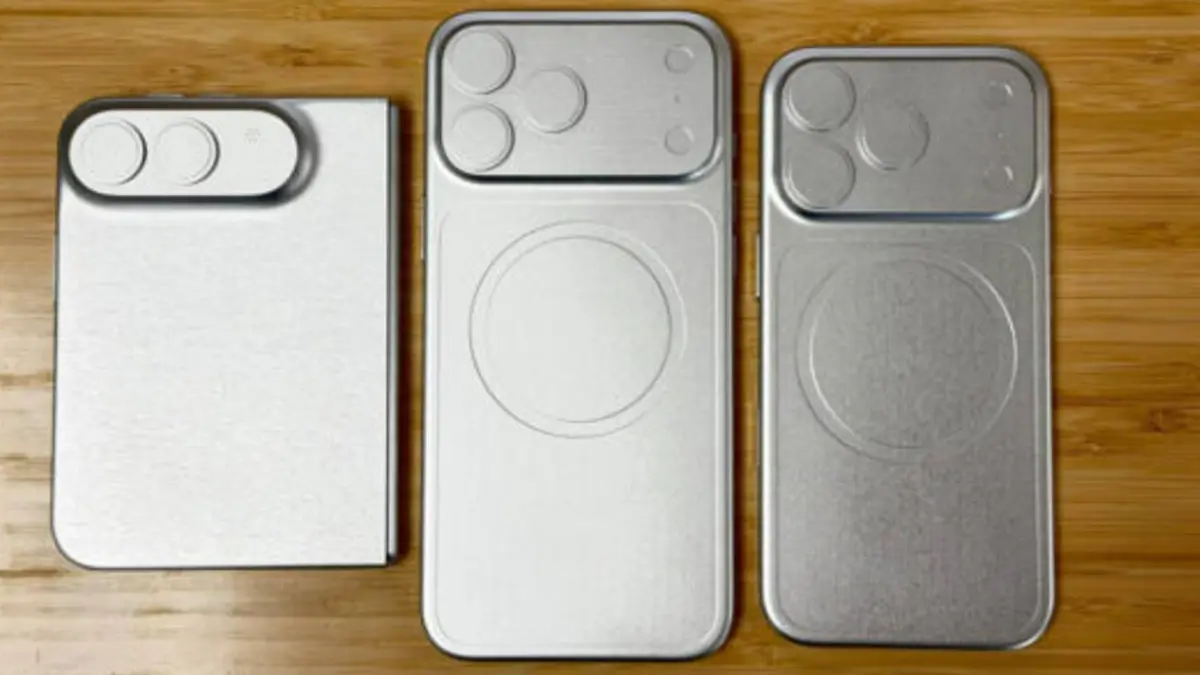 Bocoran desain iPhone Ultra yang viral di media sosial (X.COM/@vadimyuryev)