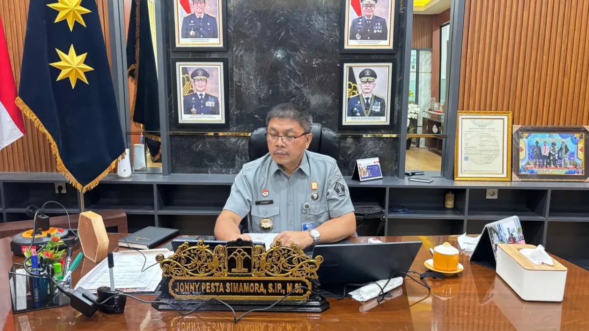 Kantor Wilayah Kementerian Hukum Kalimantan Barat mengikuti kegiatan PKS Kanwil Kemenkum Sumbar dengan LLDIKTI dan talkshow KI secara daring pada Senin (27/4). (DOK KANWIL KEMENKUM KALBAR)