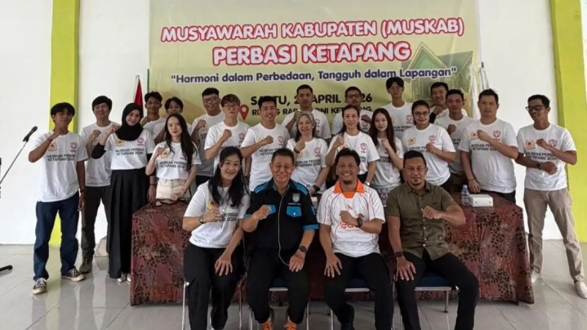 Ketua KONI Ketapang bersama pengurus Perbasi Ketapang menghadiri Muskab Perbasi Ketapang 2026, Sabtu (25/4).
