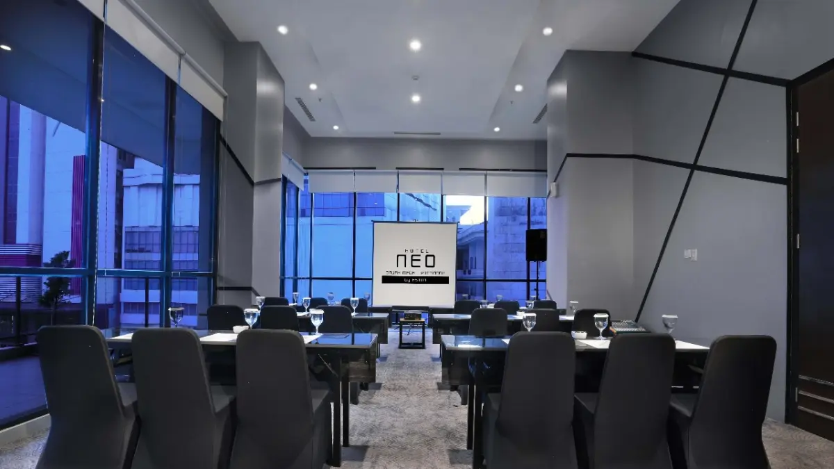 Meeting Room Hotel Neo Gajah Mada Pontianak.