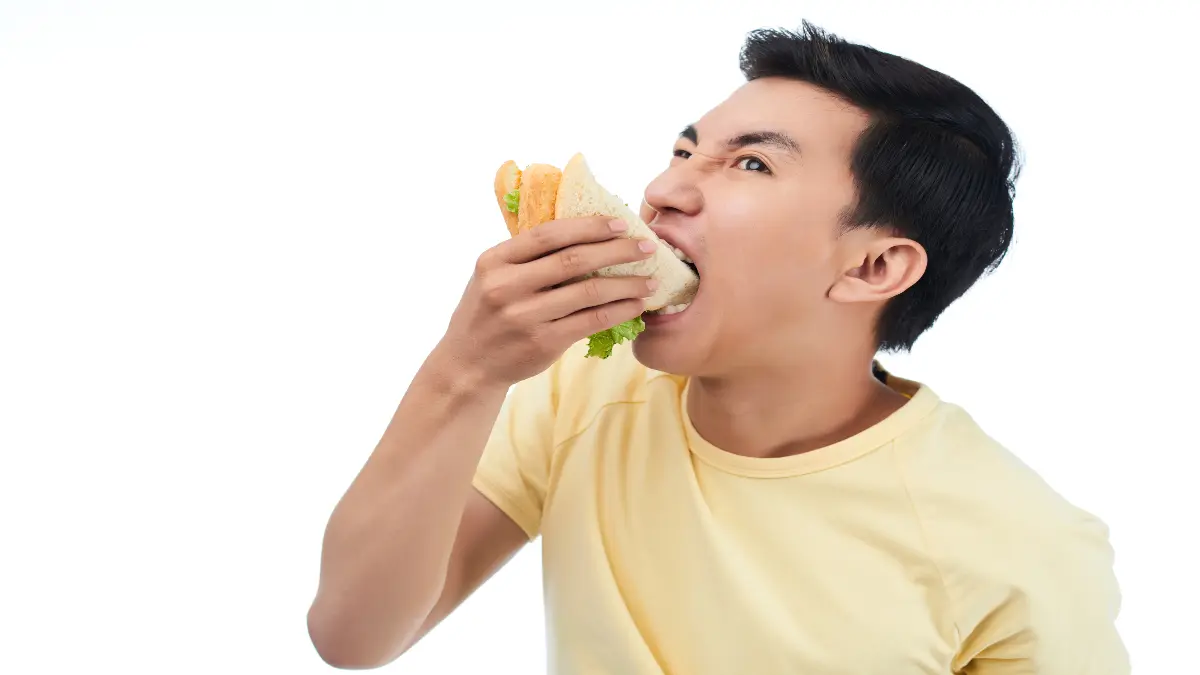 Olahraga bukan satu-satunya faktor penentu kesehatan, porsi terbesar justru berasal dari pola makan. (FREEPIK)
