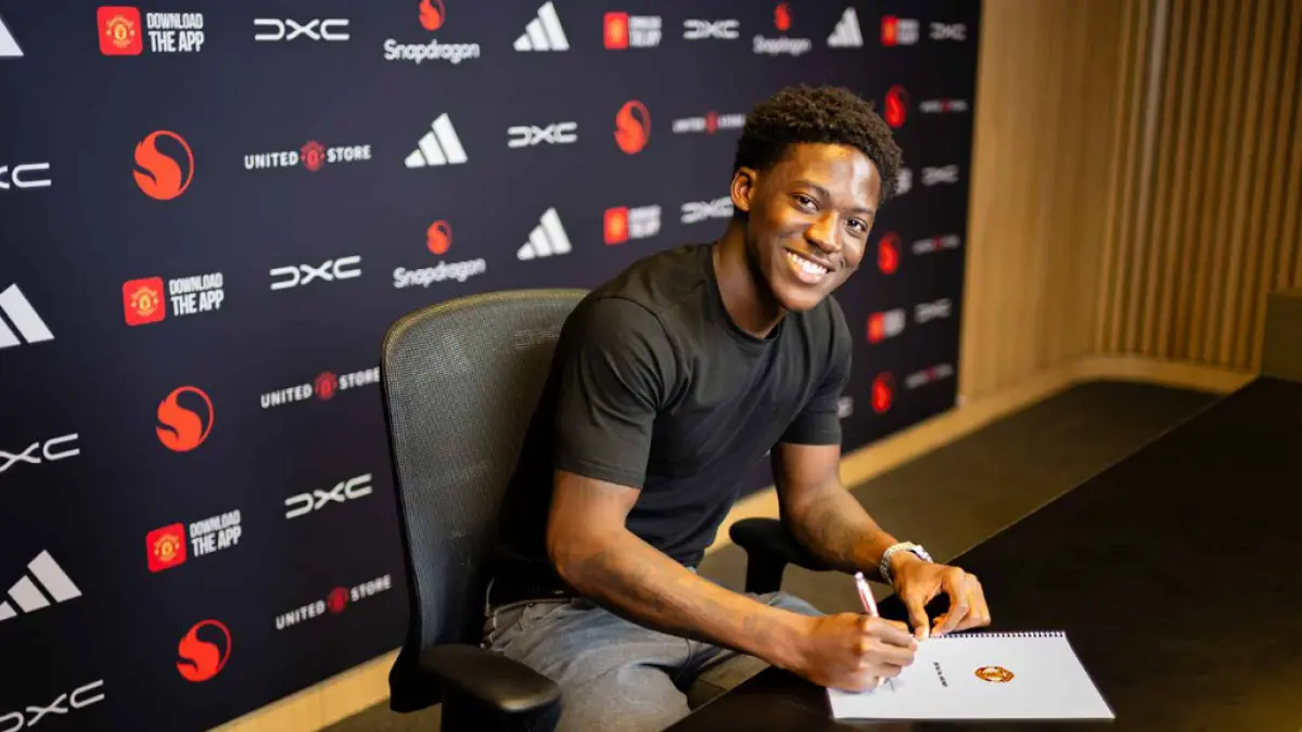 Kobbie Mainoo memperpanjang kontrak bersama Manchester United hingga 2031. (DOK.MANCHESTER UNITED)