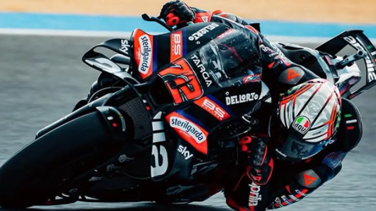 Marco Bezzecchi saat tampil di MotoGP Jerez 2026 bersama Aprilia Racing. (INSTAGRAM/@marcobez72)