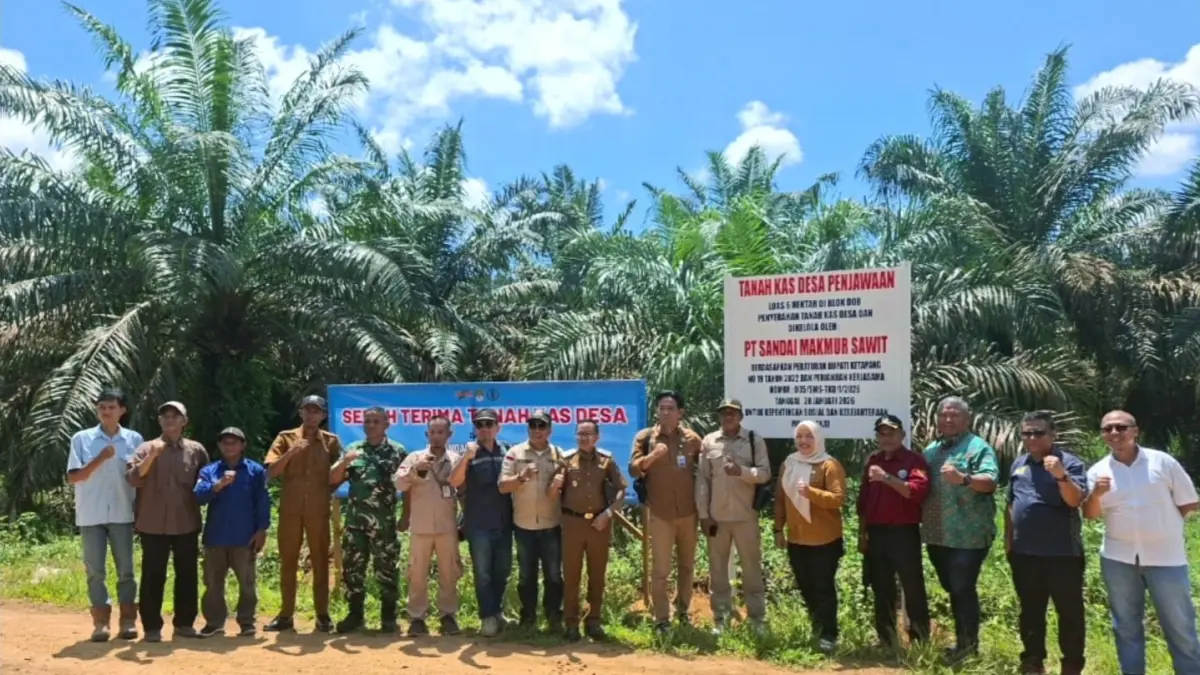 Mukti Plantation telah menjalankan komitmennya dengan menyerahkan Tanah Kas Daerah (TKD) kepada 9 pemerintah desa di Kecamatan Santai dan Simpang Hulu, Kabupaten Ketapang.