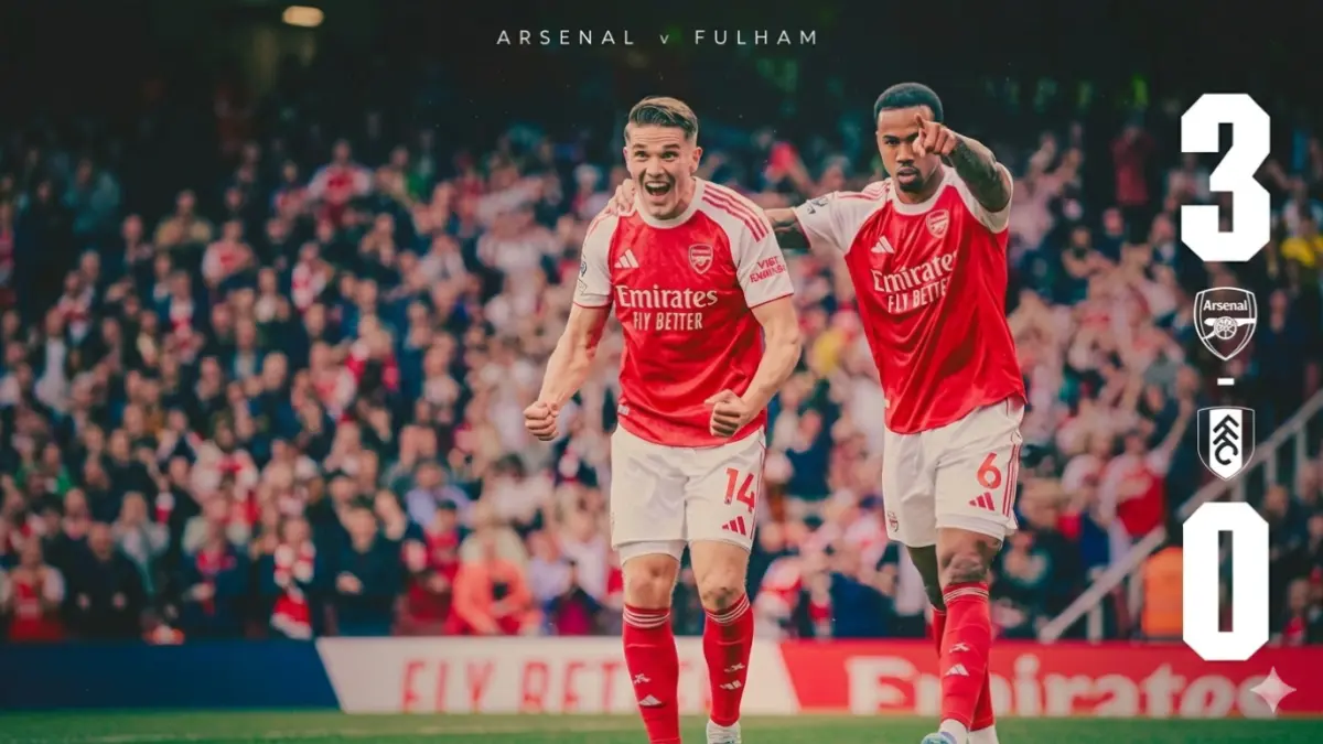 Pemain Arsenal merayakan kemenangan atas Fulham yang menjaga asa juara tetap hidup. (DOK.ARSENAL)