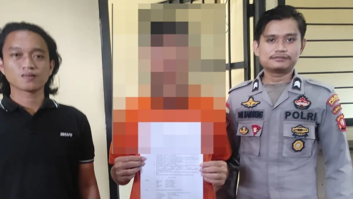 Pelaku penampung emas illegal yang diamankan Polres Kapuas Hulu. (POLRES KAPUAS HULU)