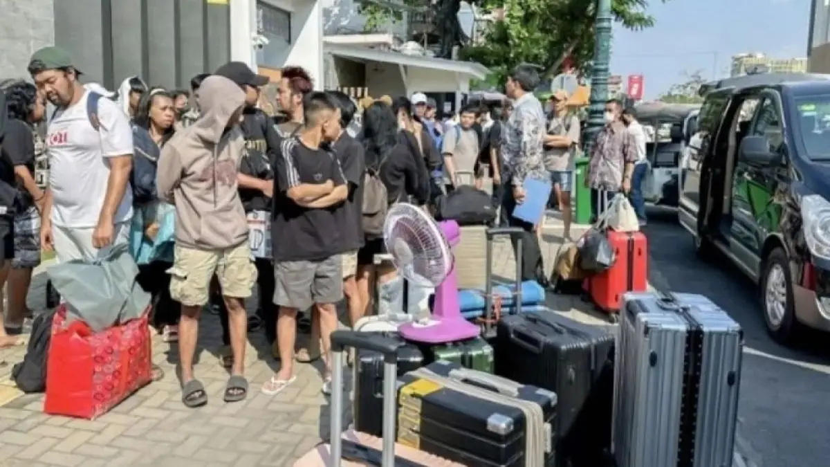 Kedutaan Besar RI (KBRI) Phnom Penh telah memfasilitasi kepulangan 3.159 WNI ke Indonesia selama tiga bulan terakhir. (ANTARA)