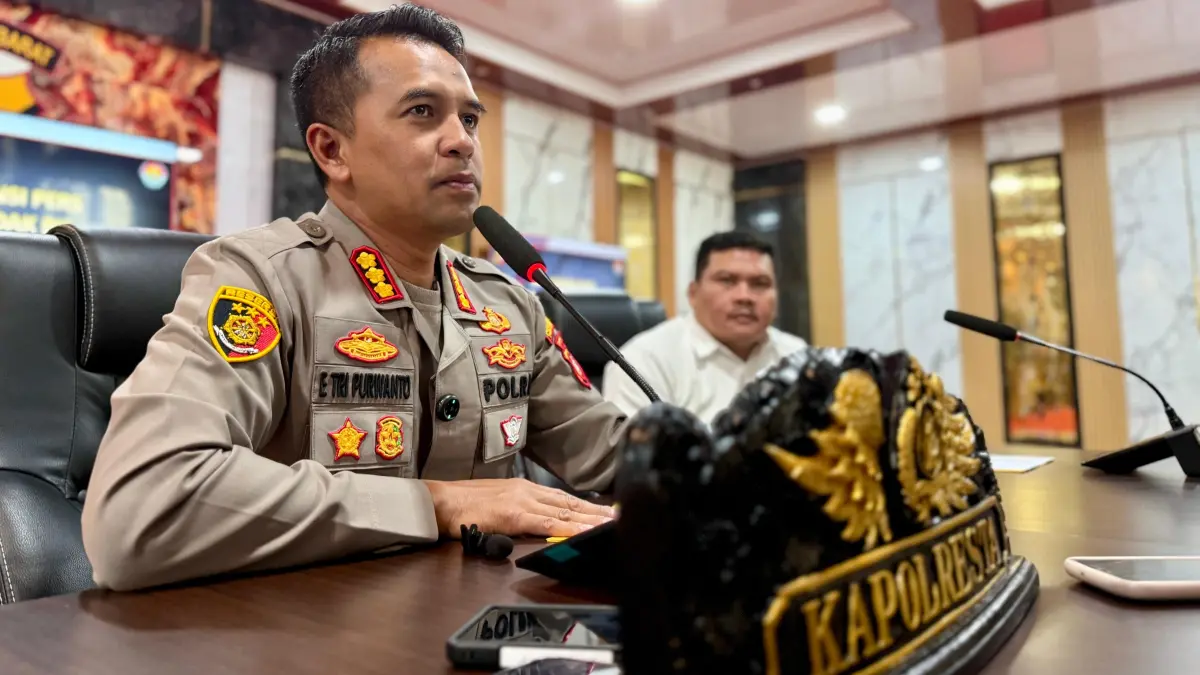 Polresta Pontianak menggelar konferensi pers terkait kasus Tindak Pidana Perdagangan Orang (TPPO), Rabu (6/5). (MEIDY KHADAFI/PONTIANAK POST)