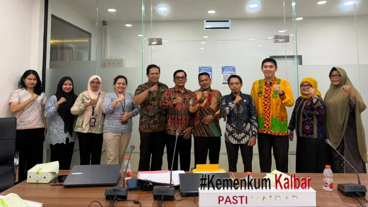  Kantor Wilayah Kementerian Hukum Kalimantan Barat menggelar rapat harmonisasi Rancangan Peraturan Bupati (Raperbup) Kayong Utara pada Kamis (7/5). (DOK KANWIL KEMENKUM KALBAR)