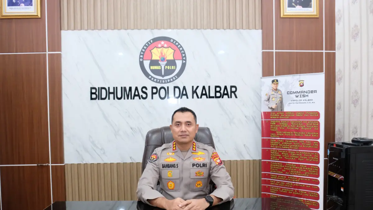Kabid Humas Polda Kalbar Kombes Pol Bambang Suharyono menegaskan komitmen kepolisian memberantas judi online dan memperkuat patroli siber di Kalimantan Barat.