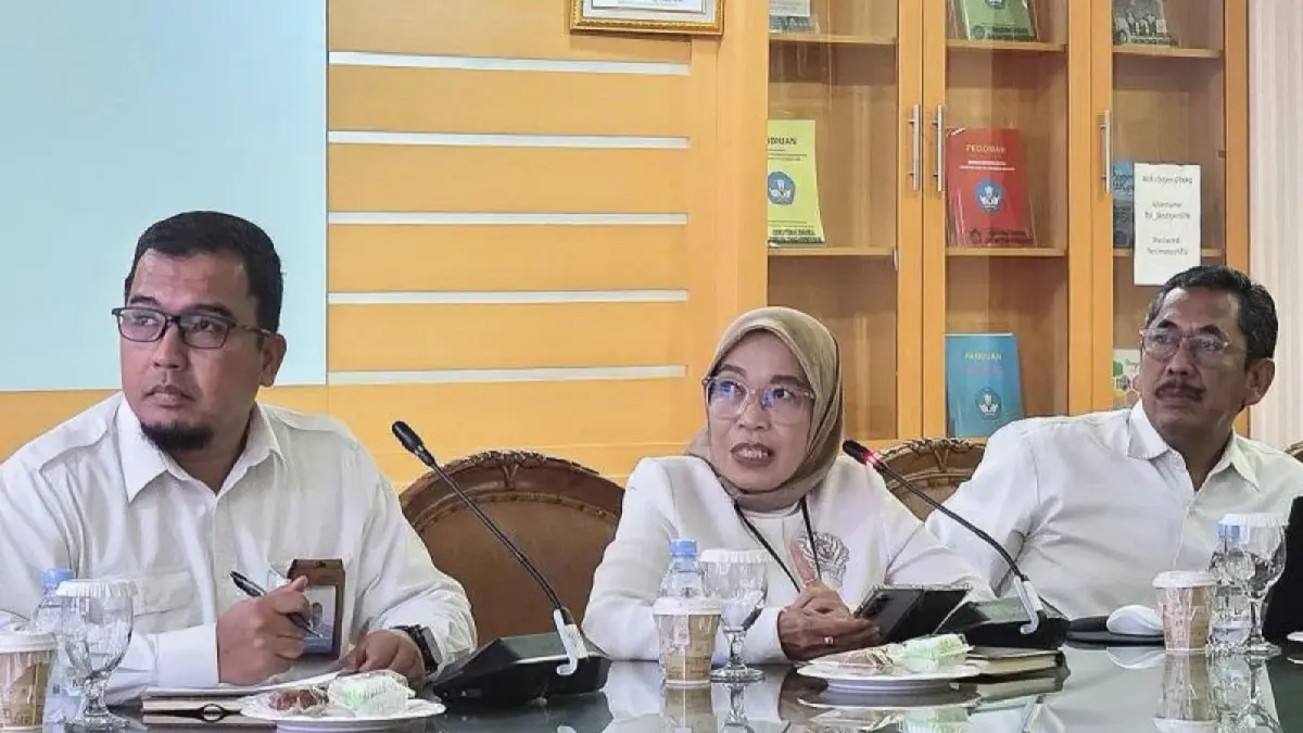 Ditjen GTK Kemendikdasmen menggelar taklimat media tentang penugasan guru Non-ASN, Senin (11/5) di Gedung D Kemendikdasmen, Jakarta Pusat. (Antara)