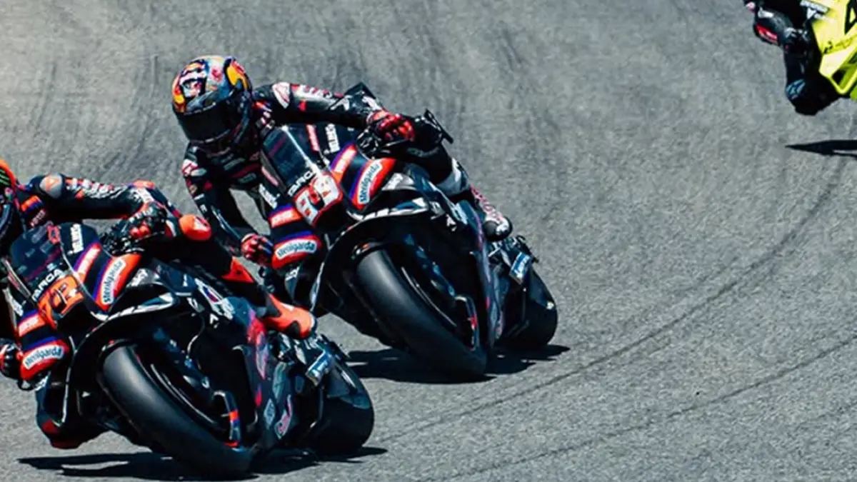 Jorge Martin dan Marco Bezzecchi kini harus mematuhi “Black Rules” Aprilia dalam perebutan gelar MotoGP. (INSTAGRAM/@aprilia)
