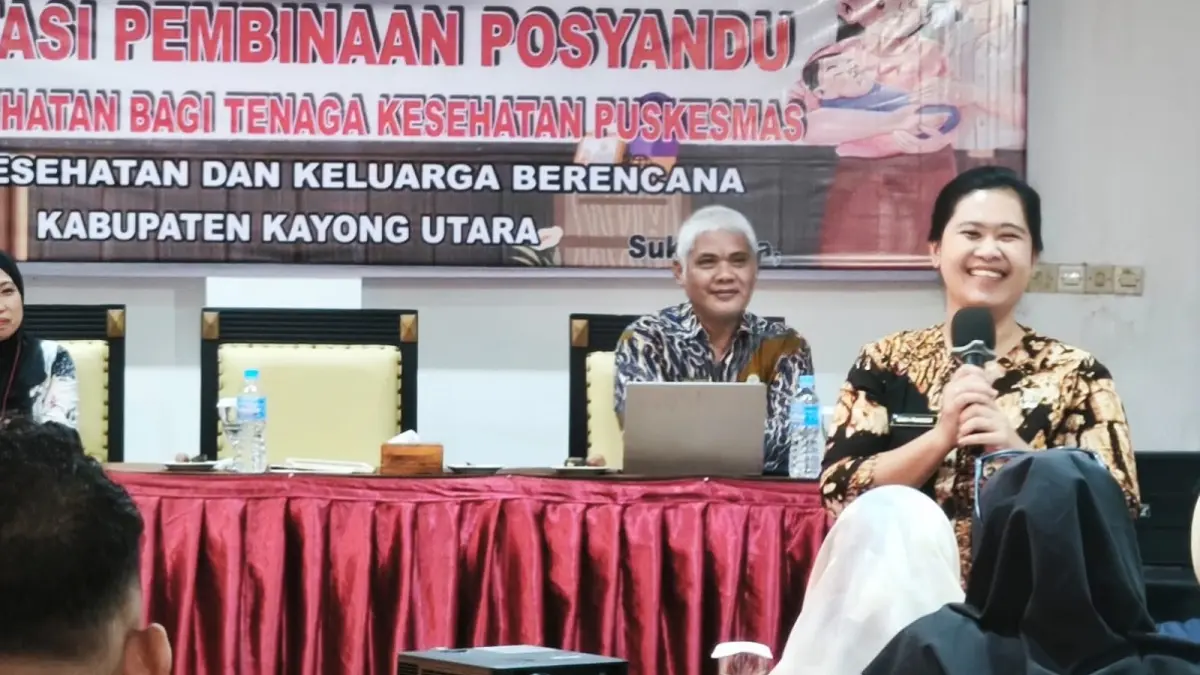 Orientasi pembinaan posyandu bidang kesehatan oleh Dinas Kesehatan Kabupaten Kayong Utara . (ISTIMEWA)