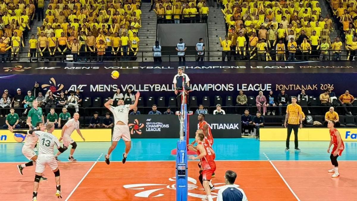Pertandingan pertama antara Tim asal Indonesia Jakarta Bhayangkara Presisi melawan Zhaiyk VC asal Kazakhstan pada ajang AVC Men