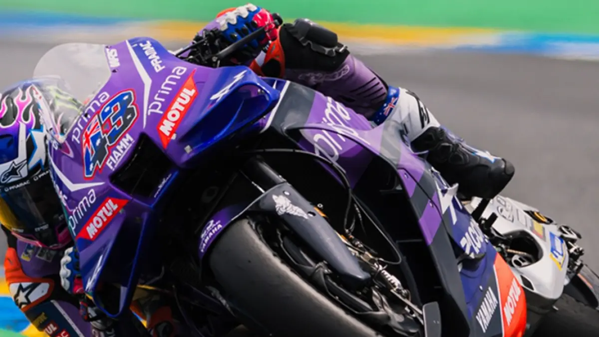 Jack Miller tertekan di MotoGP 2026 sementara Izan Guevara bersinar di Moto2 dan mengincar kursi utama.(INSTAGRAM/@jackmilleraus)