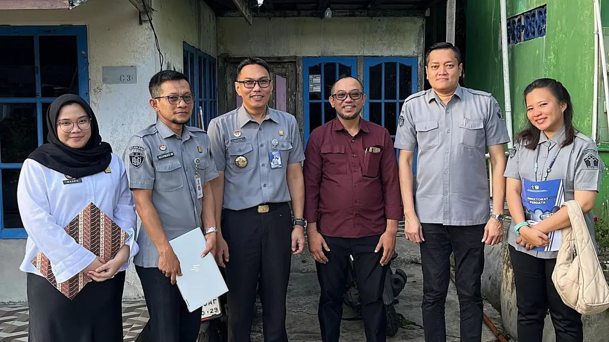 Kanwil Kemenkum Kalbar bersama Ditjen AHU memantau dan evaluasi notaris baru di Kubu Raya dan Mempawah. (DOK KANWIL KEMENKUM KALBAR)