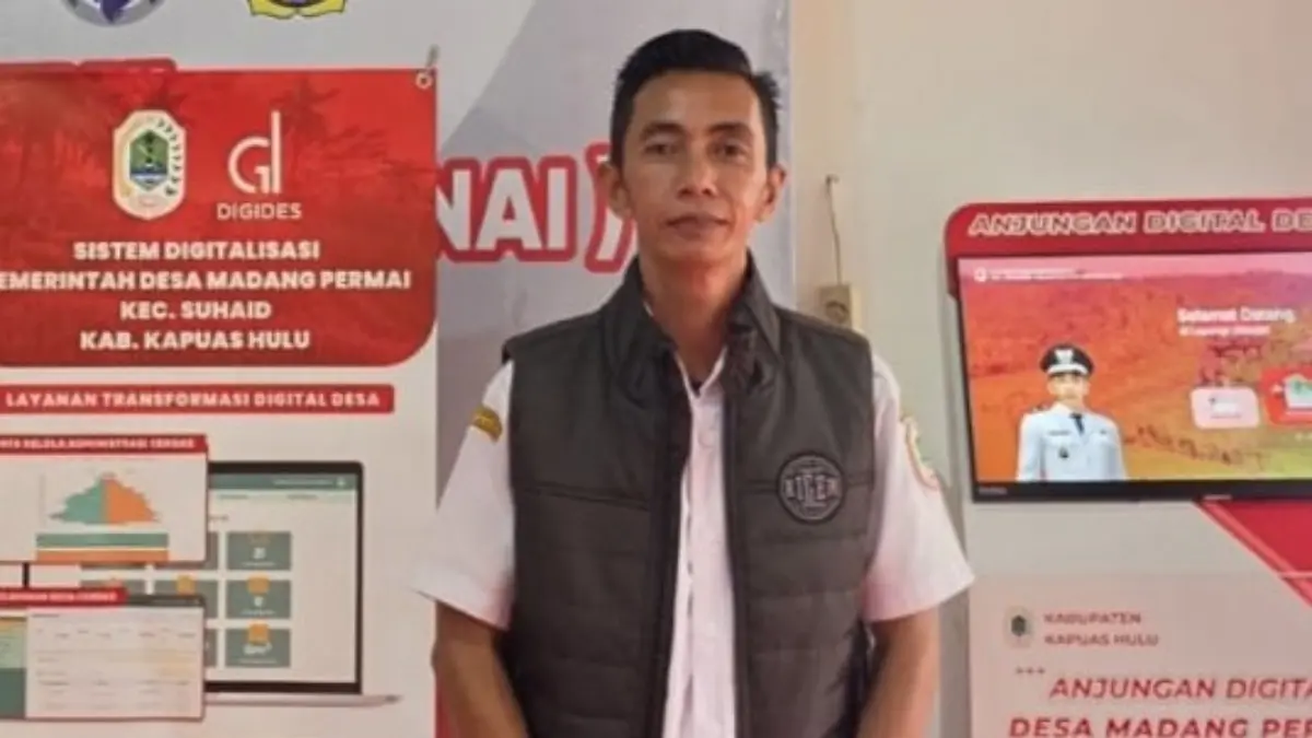 Kepala Desa Medang Permai Kecamatan Suhaid, Taufik. (ISTIMEWA)