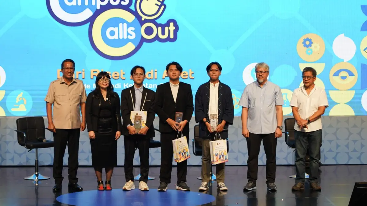 Menteri Hukum Supratman Andi Agtas dalam kegiatan What’s Up Campus Call Out di Institut Teknologi Bandung, Selasa (12/5). (DOK KEMENKUM RI)