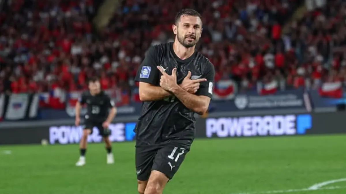 Kosta Barbarouses kembali dipercaya memperkuat Selandia Baru di Piala Dunia 2026. (INSTAGRAM/@kostabarbarouses9)
