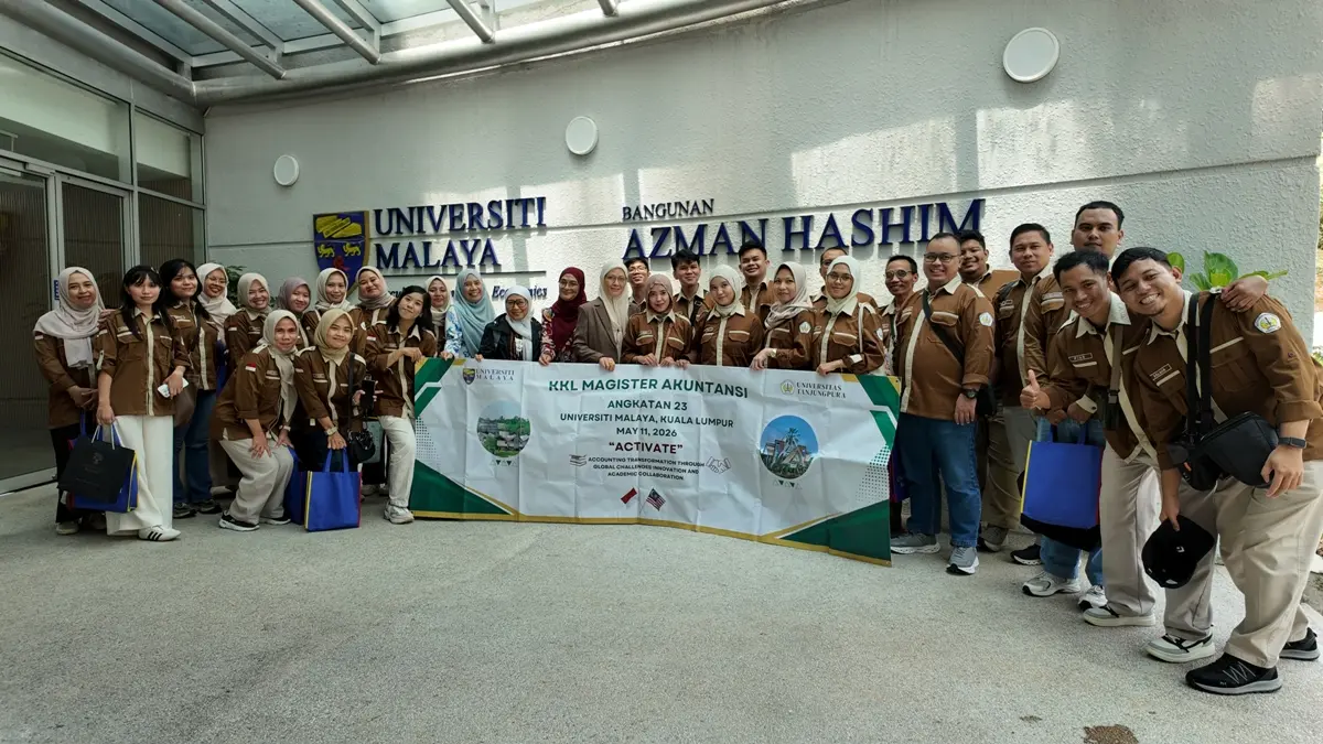 Mahasiswa Prodi Magister Akuntansi Angkatan XXIII FEB UNTAN melaksanakan kegiatan KKL Internasional di Universiti Malaya dan Malaysian Institute of Accountants (MIA) beberapa waktu lalu. (DOK FEB UNTAN)