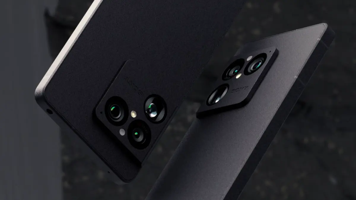 Sony Xperia 1 VIII tetap mempertahankan identitas khas Sony dengan jack audio dan microSD. (Dok. Sony)
