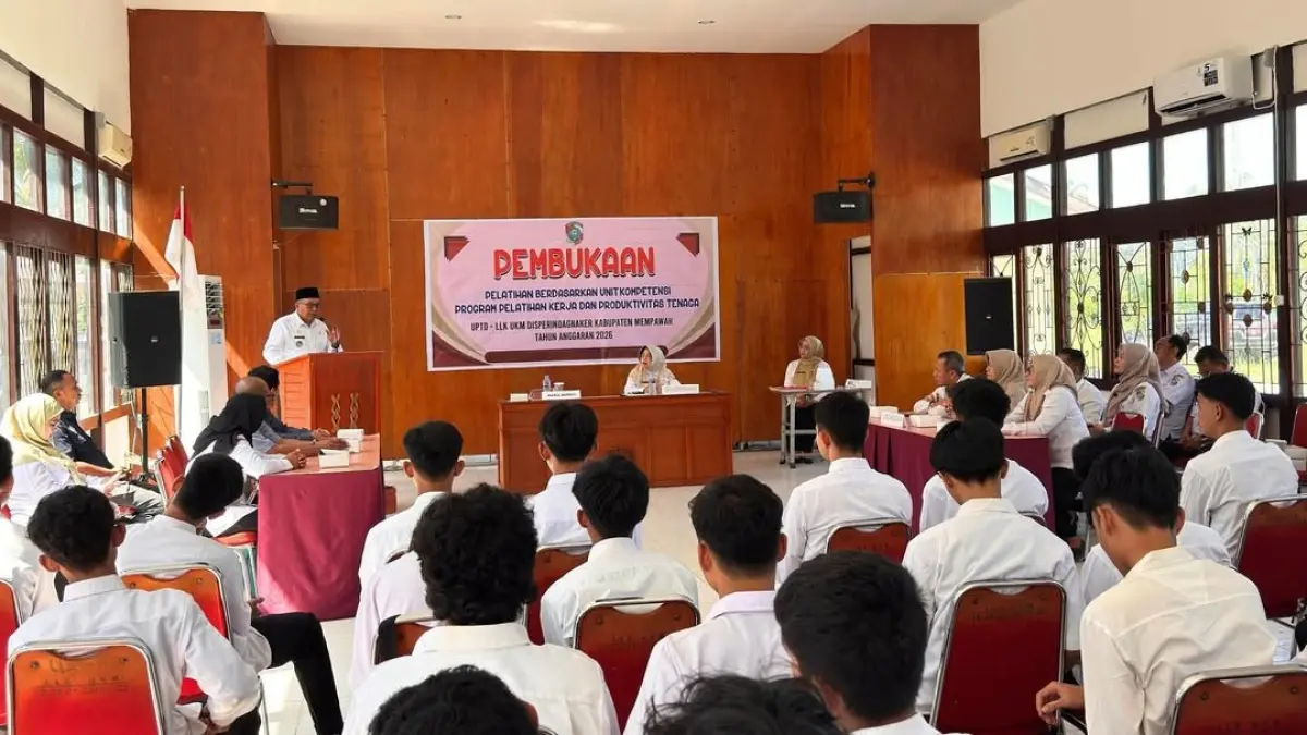 Wakil Bupati Juli Suryadi saat membuka PBK 2026.
