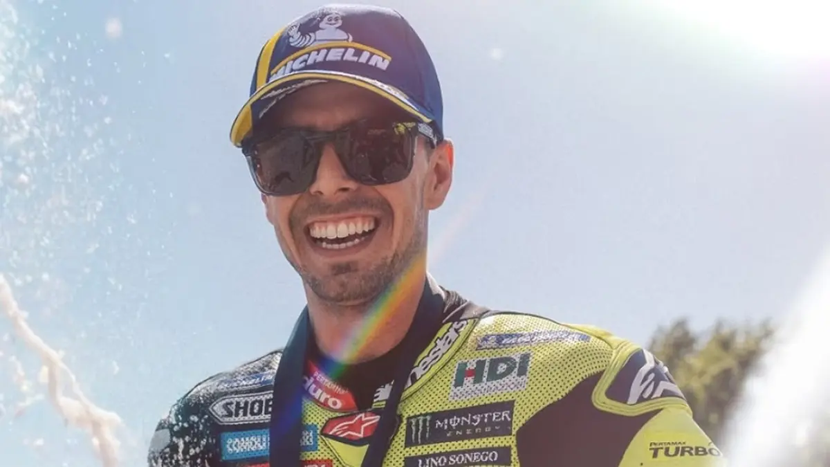 Fabio Di Giannantonio merayakan kemenangan dramatis di MotoGP Catalunya 2026.(INSTAGRAM/@fabiodiggia49)