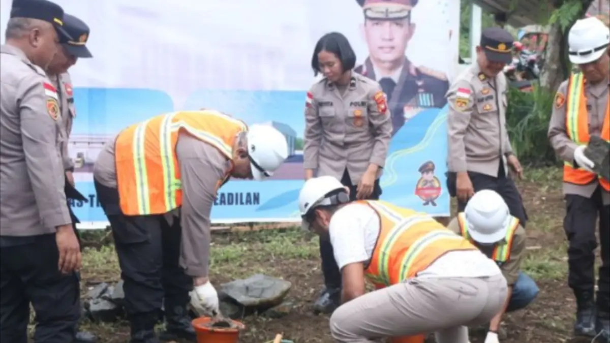 "Groundbreaking" pembangunan gudang ketahanan pangan di Kabupaten Bengkayang, Kalbar. (ANTARA/Narwati)