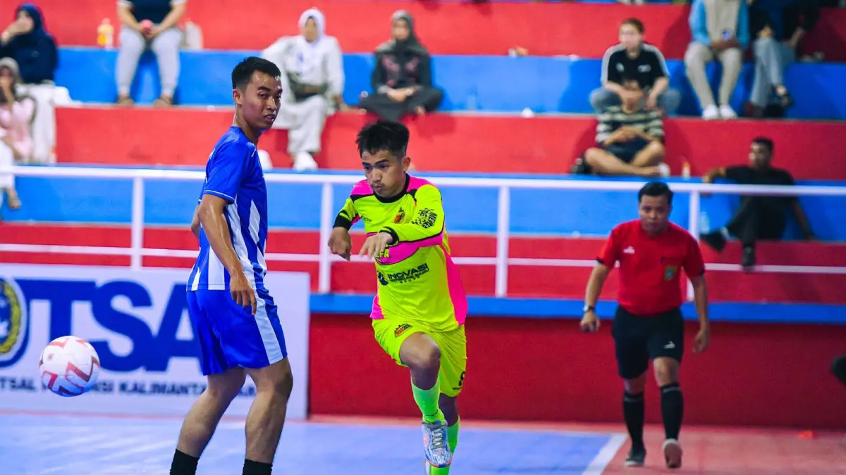 Pemain muda futsal asal Pontianak, Fahri, yang resmi masuk daftar Pre-Training Centre (Pre-TC) Tim Nasional Futsal U-17 Indonesia sebagai harapan baru Kalimantan Barat di kancah nasional. (MEIDY KHADAFI/PONTIANAK POST)