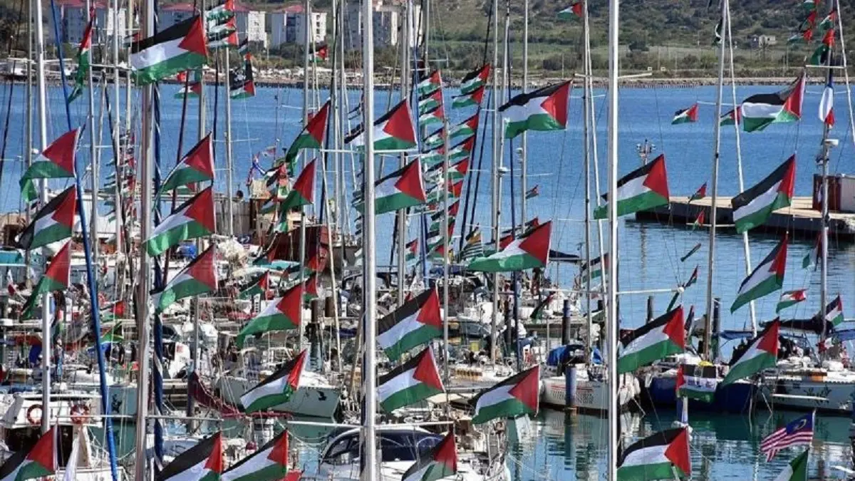 Kapal-kapal dari "Global Sumud Flotilla 2026 Spring Mission" berangkat dari marina di Augusta di pulau Sisilia, Italia, pada 26 April 2026. (ANTARA/Anadolu)