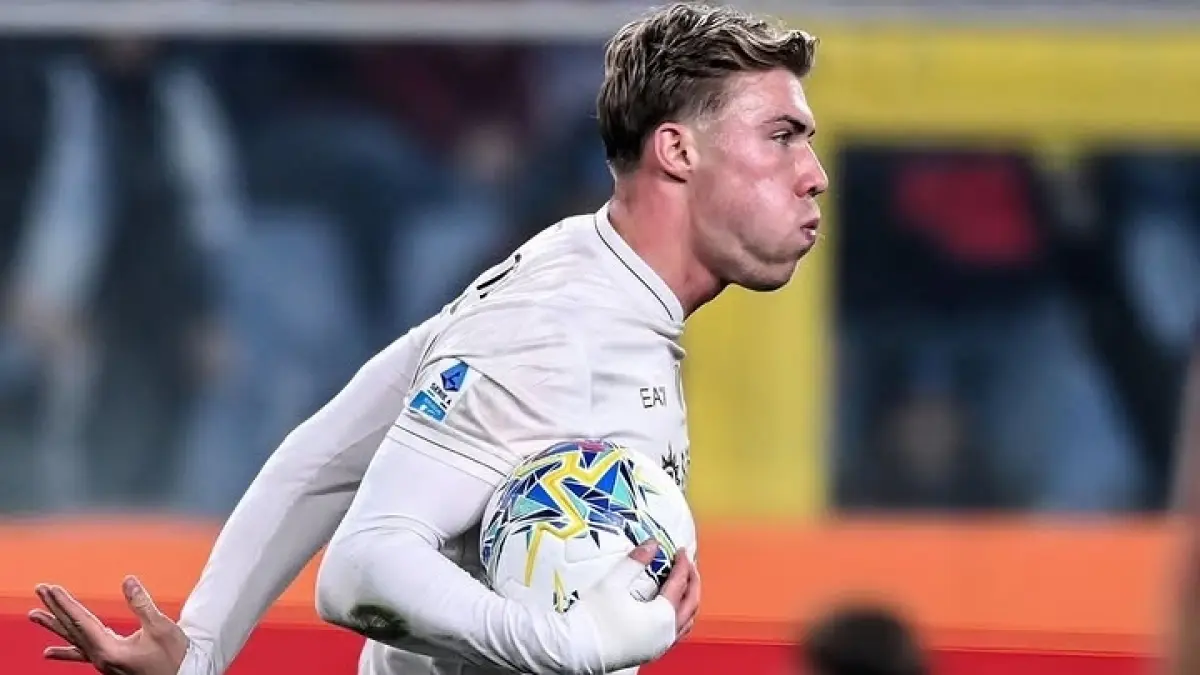 Rasmus Højlund resmi menjadi pemain permanen Napoli setelah membawa klub lolos ke Liga Champions. (IG. Hojlund)