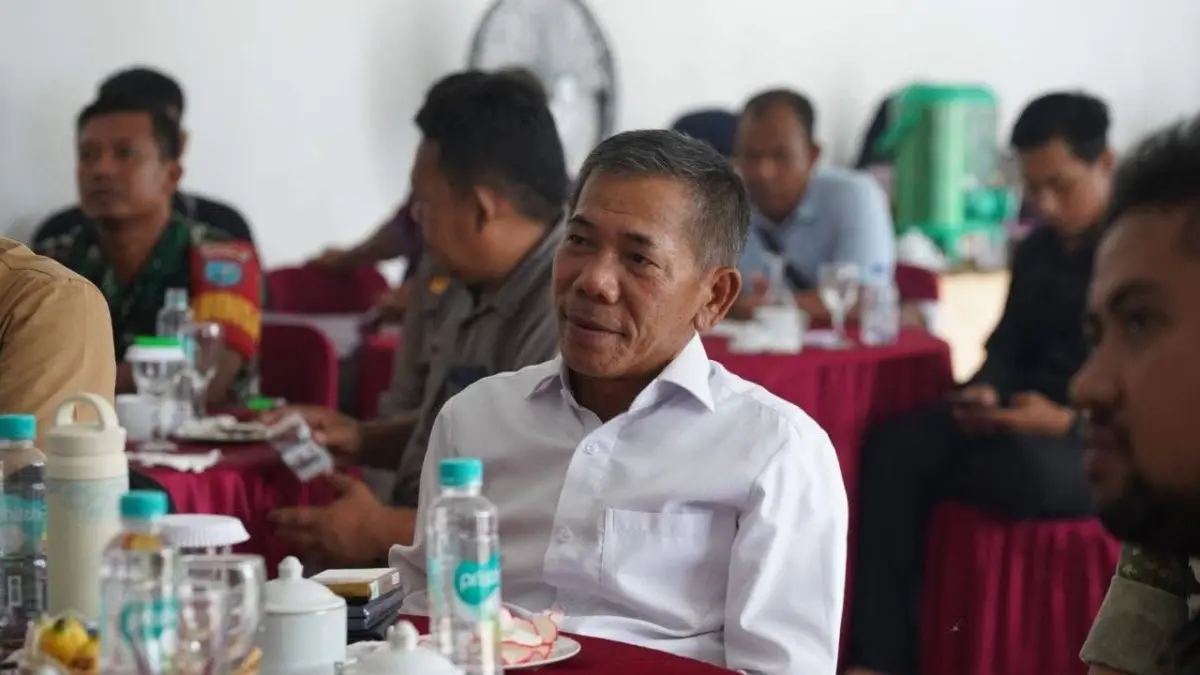 Wabup Ketapang, Jamhuri Amir, menghadiri peresmian 1.061 KDKMP secara daring, Sabtu (16/5).