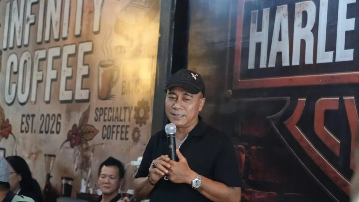 Wakil Gubernur Kalimantan Barat, Krisantus Kurniawan saat menghadiri peresmian Infinity Coffee. (Adpim Pemprov Kalbar)