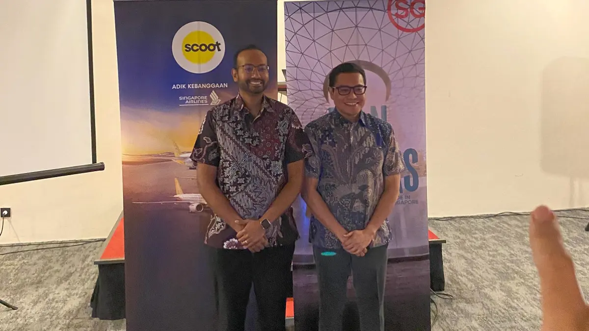 Hafez Marican, Area Director Indonesia Singapore Tourism Board (kanan) dan Divesh Singaraju, Chief Representative Indonesia Scoot pada kegiatan Media Ghatering yang berlangsung di Pontianak, Senin (18/5/26). (ISTIMEWA)