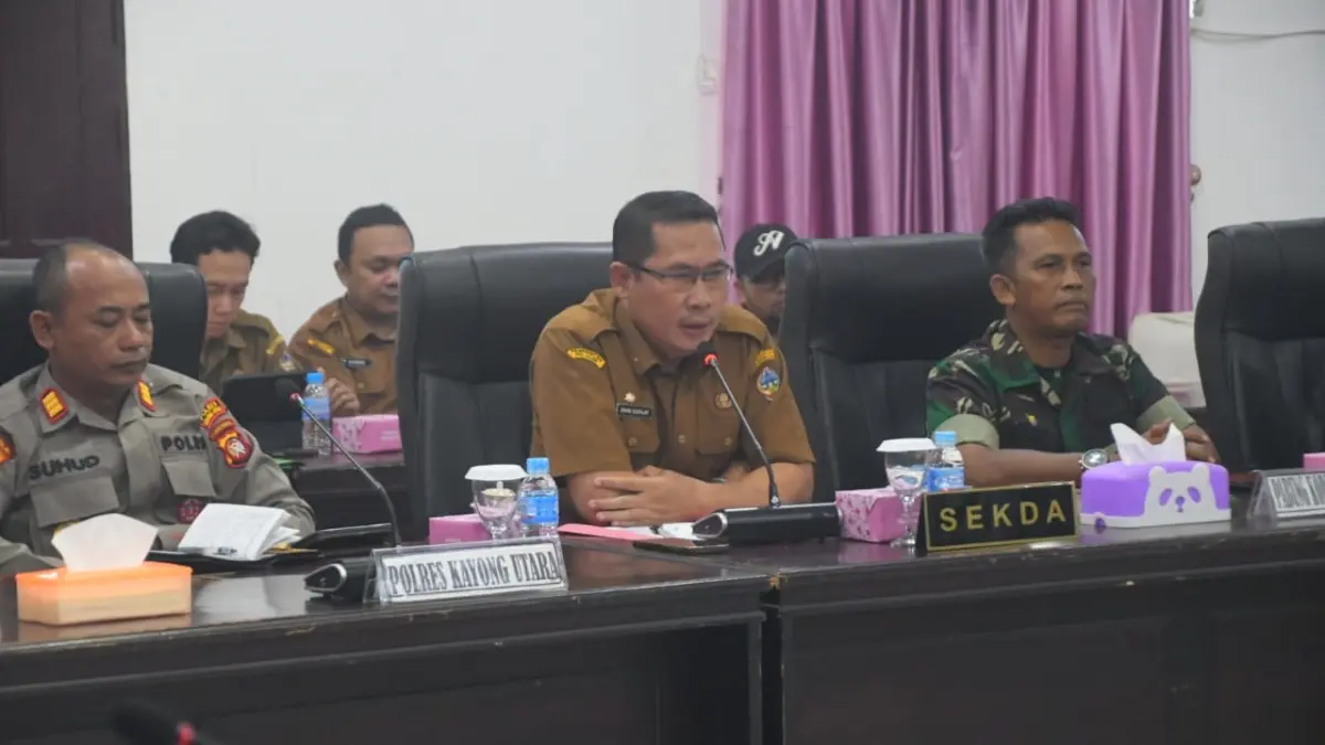 Rapat audiensi lintas komisi terkait pelaksanaan Program Makan Bergizi Gratis (MBG) di Kabupaten Kayong Utara.  (PROKOPIM KKU)