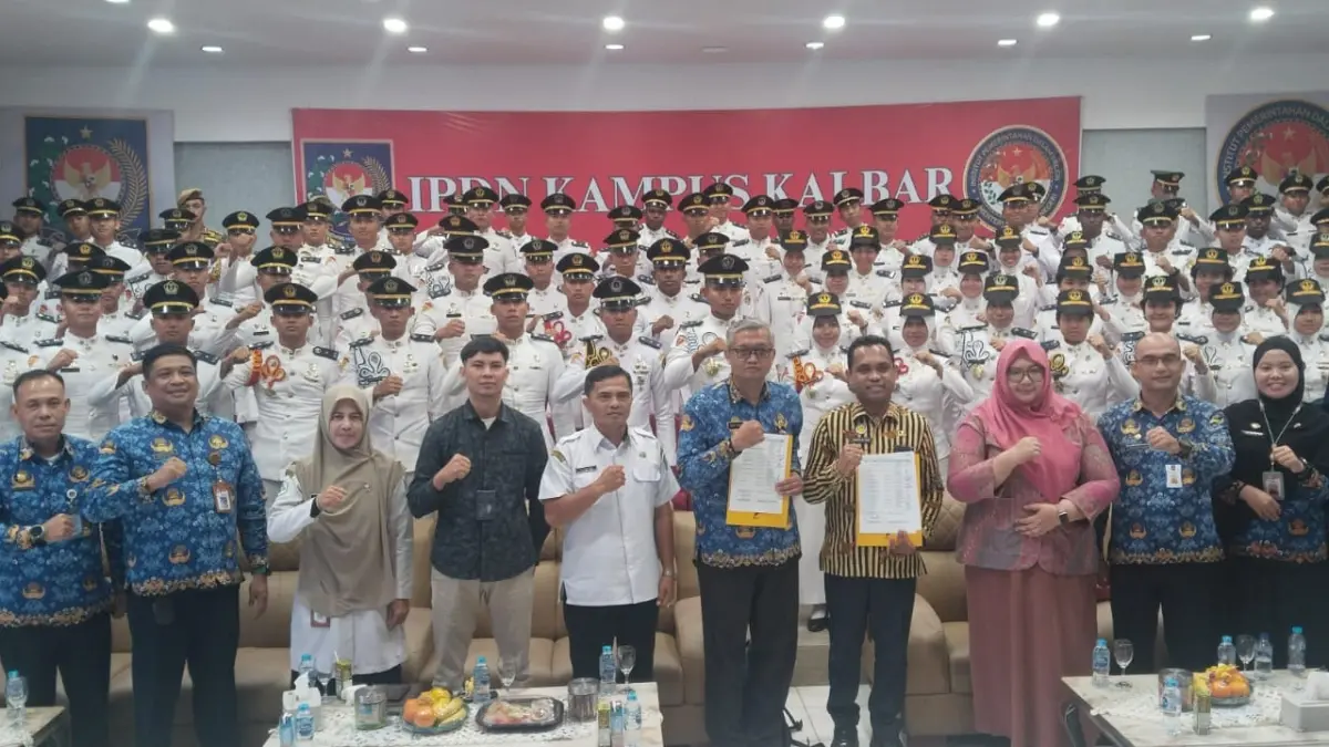 148 Praja IPDN Kalimantan Barat mengikuti Forum Konsultasi Publik di di Ruang Graha Wyata Praja, Rabu (20/5). (WANDI/PONTIANAK POST)