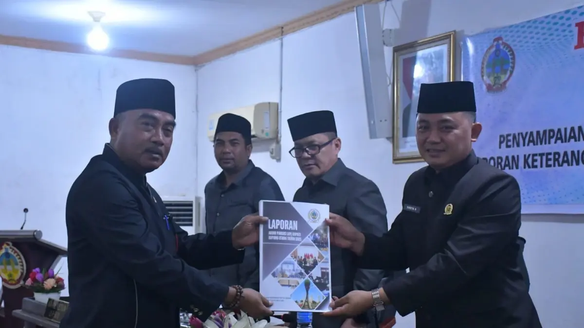 Bupati Kayong Utara, Romi Wijaya, menghadiri Rapat Paripurna DPRD dalam rangka Penyampaian Rekomendasi Terhadap Laporan Keterangan Pertanggungjawaban (LKPJ) Kepala Daerah Tahun Anggaran 2025. (PROKOPIM KKU)
