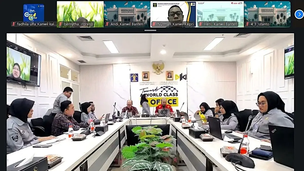 Kanwil Kemenkum Kalbar mengikuti Kick-Off Meeting Penyusunan Peta Proses Bisnis Level Kementerian Hukum pada Selasa (19/5). (DOK KANWIL KEMENKUM KALBAR)