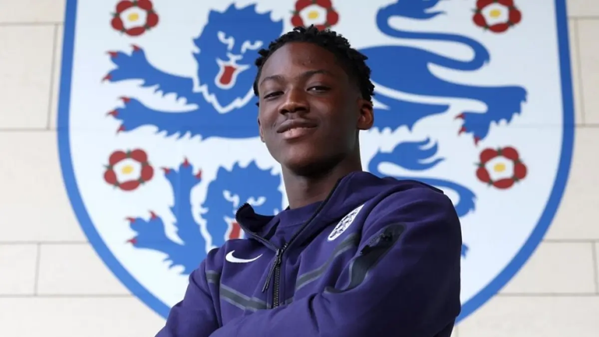 Kobbie Mainoo dipastikan masuk skuad Timnas Inggris untuk Piala Dunia 2026 usai tampil konsisten bersama Manchester United. (FA)
