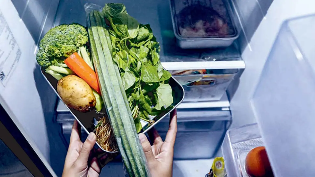 Untuk meal preparation, sebaiknya sayur dimasak 1-3 menit dulu, lalu dinginkan, masukkan ke wadah kedap udara, dan segera simpan di freezer. (DOK JAWAPOS)