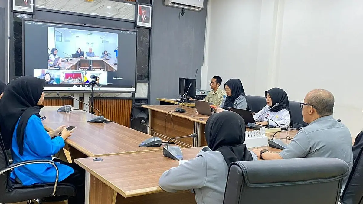 Kantor Wilayah Kementerian Hukum Kalimantan Barat menggelar rapat bersama DPRD Kabupaten Landak dan DPRD Kota Pontianak pada Senin (25/5). (DOK KANWIL KEMENKUM KALBAR)