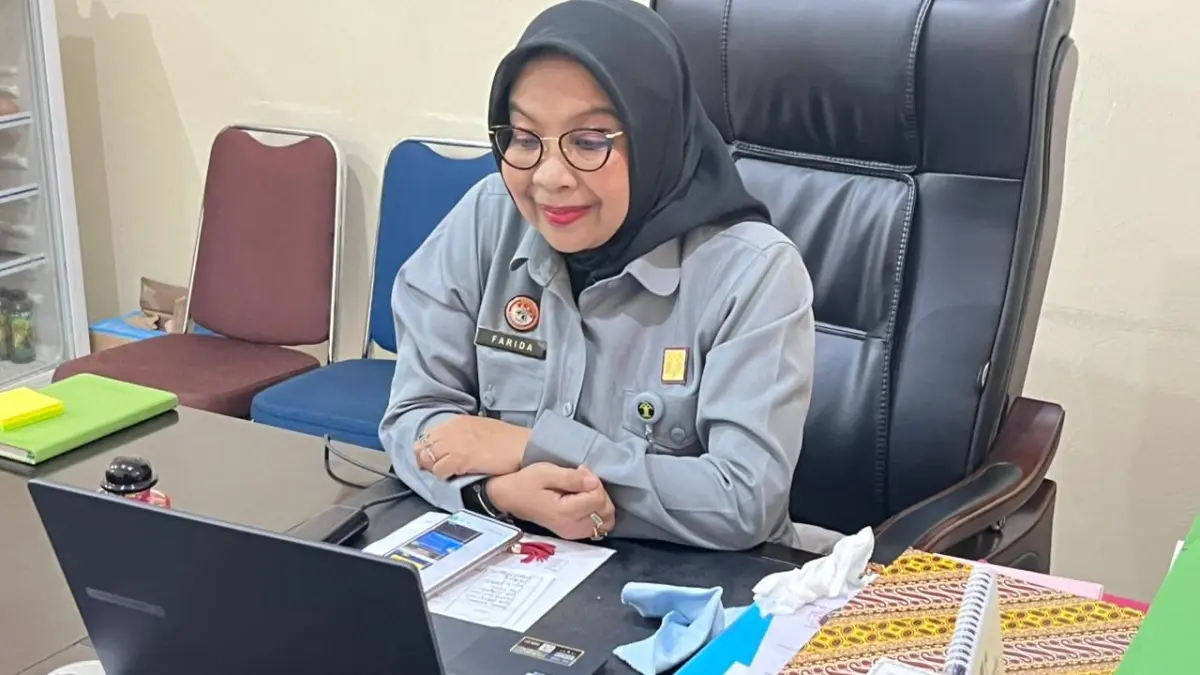 Kantor Wilayah Kementerian Hukum Kalimantan Barat mengikuti Sosialisasi Layanan Penyampaian Laporan Tahunan PT melalui Sistem Administrasi Badan Hukum (SABH) pada Senin (25/5). (DOK KANWIL KEMENKUM KALBAR)
