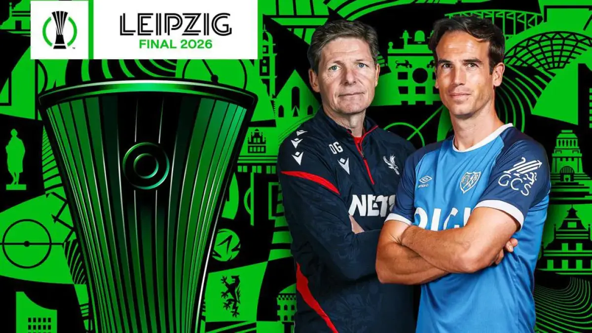 Pelatih Crystal Palace Oliver Glasner dan Pelatih Rayo Vallecano Íñigo Pérez. (uefa.com) 