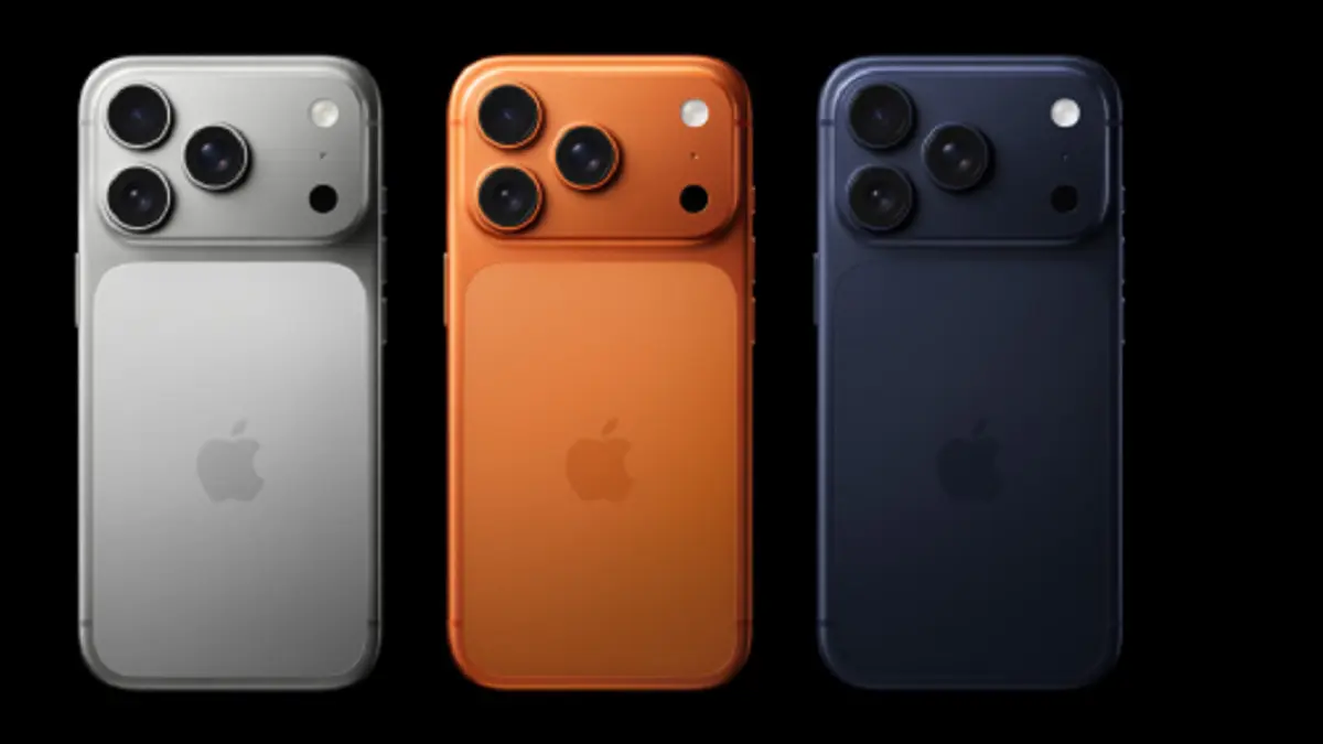 iPhone 17 Pro Max yang direkomendasikan untuk content creator dan vlogger pada 2026. (Dok. Apple)
